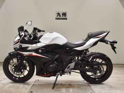 Suzuki GSX250R