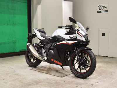 Suzuki GSX250R