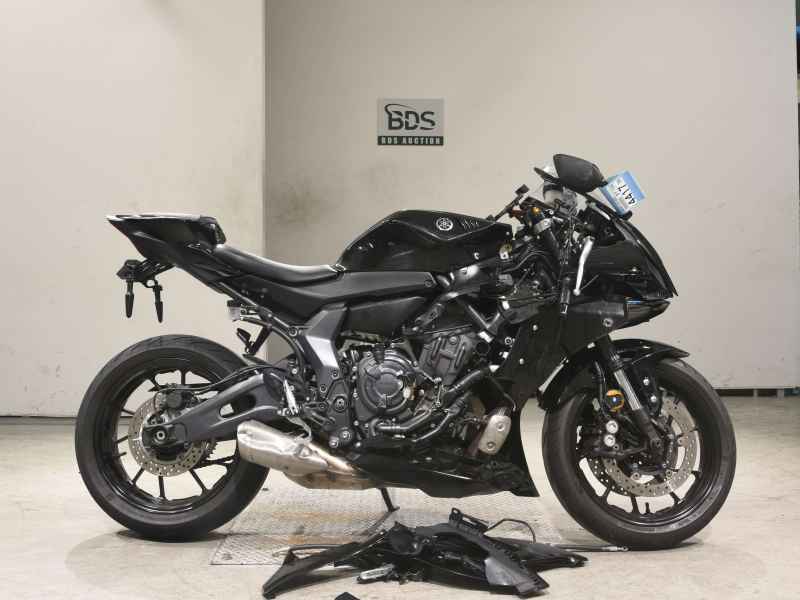 Yamaha YZF-R7 2023