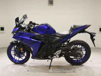 Yamaha YZF-R25 2018