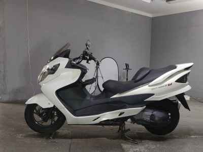 Suzuki Skywave 250M