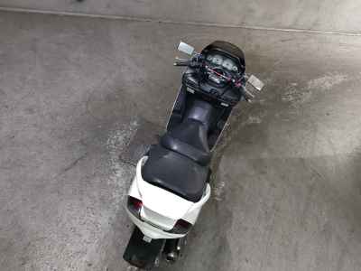 Suzuki Skywave 250S