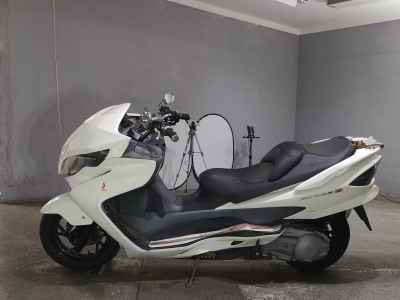 Suzuki Skywave 250