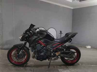 Kawasaki Z900 2019