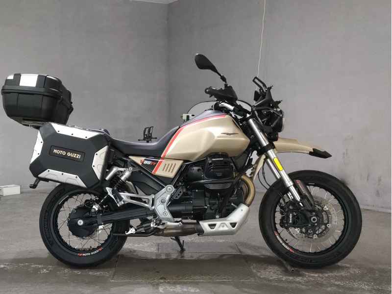 Moto Guzzi V85TT TRAVEL 2020