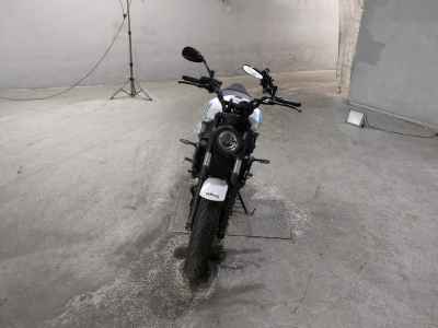 Yamaha XSR700 2024