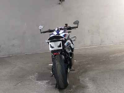BMW M1000R 2023