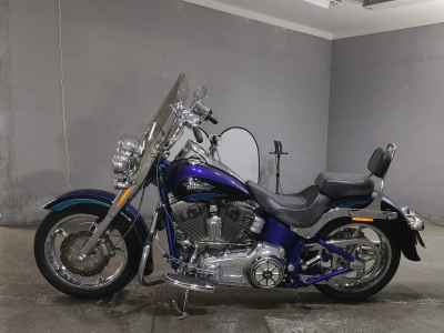 Harley-Davidson CONVERTIBLE FLSTSE1800 2011