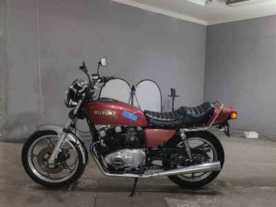 Suzuki GS425 2012