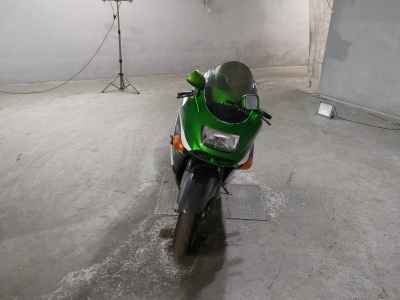 Kawasaki ZZR1100 2001