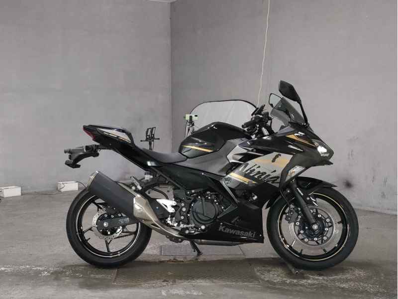 Kawasaki Ninja 400 2020
