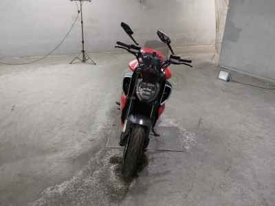 Ducati - Diavel V4 2023