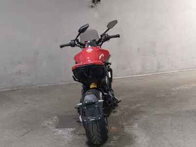 Ducati - Diavel V4 2023