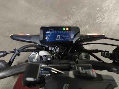 Honda CB250R