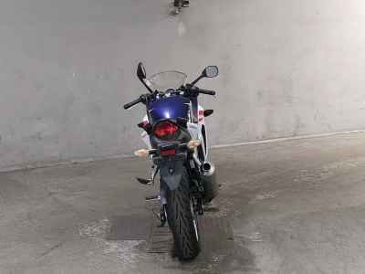 Honda CBR250R 2011