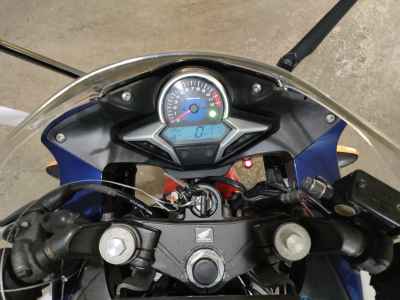Honda CBR250R 2011