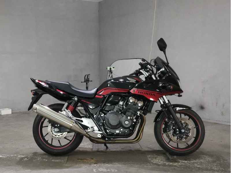 Honda CB400SFV 2016