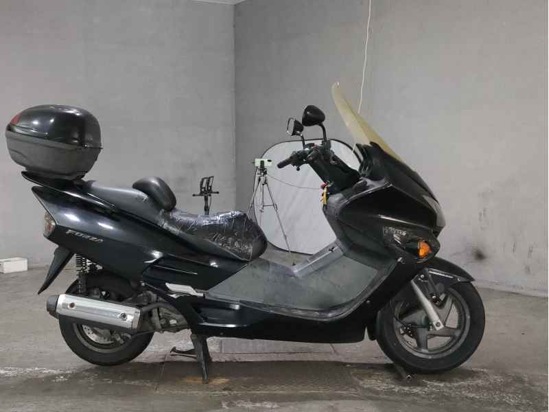 Honda Forza 2002