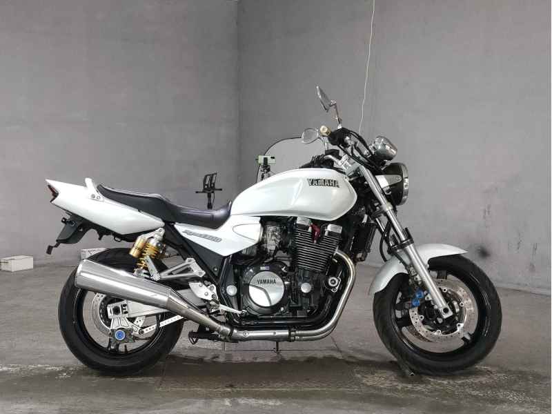 Yamaha XJR1300 2003