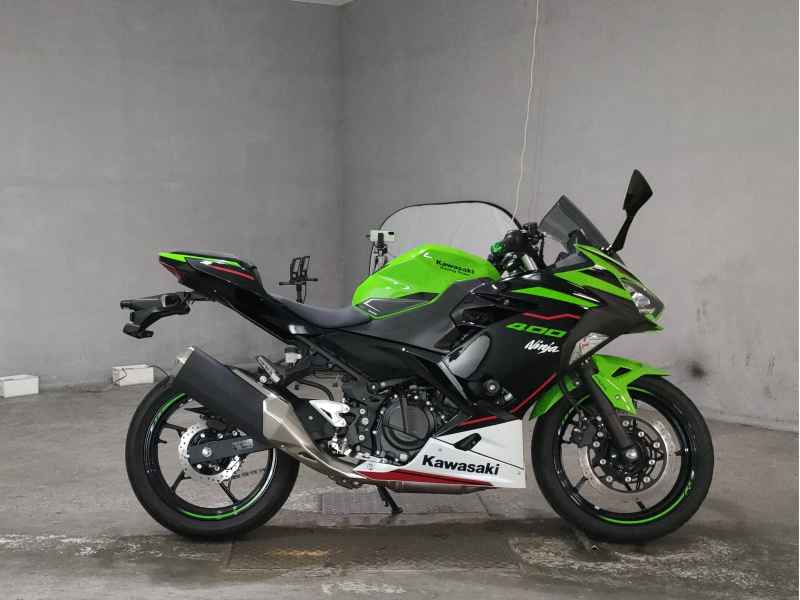Kawasaki Ninja 400 2022