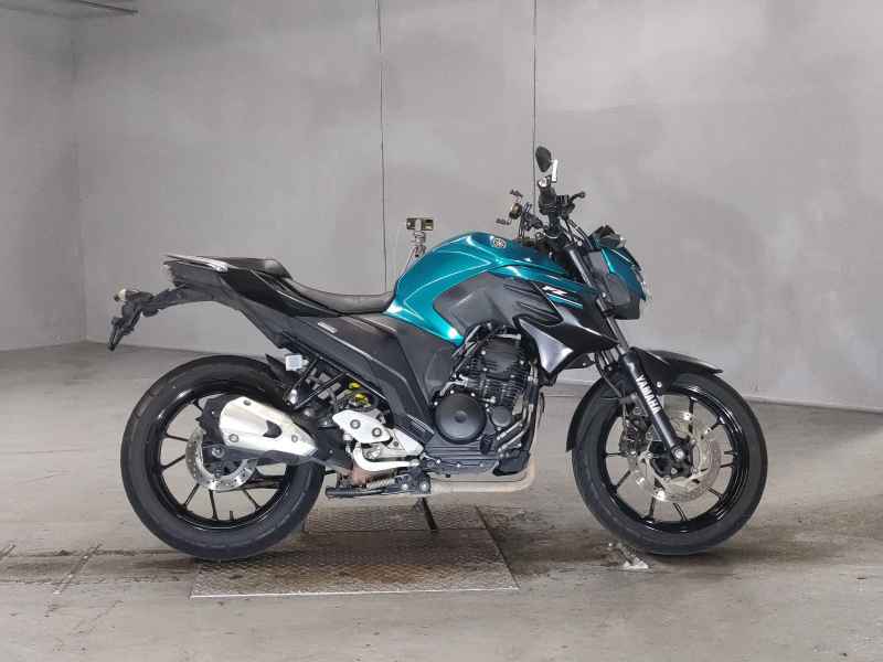 Yamaha FZ25 2017