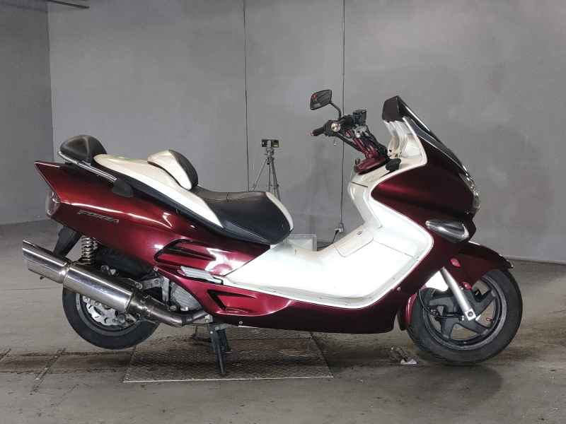 Honda Forza S
