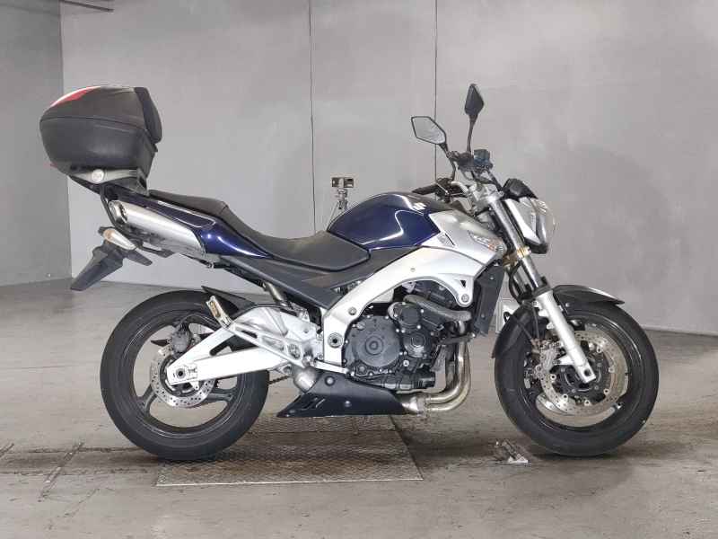 Suzuki GSR400