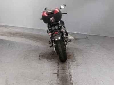 Suzuki GSR400