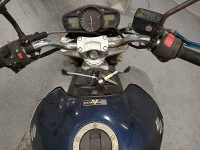 Suzuki GSR400