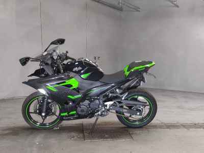 Kawasaki Ninja 400 2018