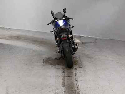 Yamaha YZF-R25 2015