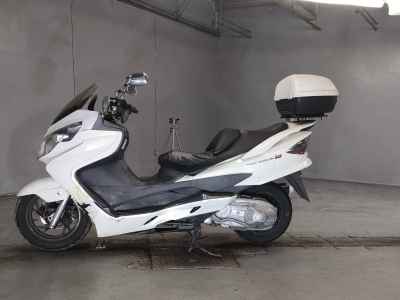 Suzuki Skywave 250M