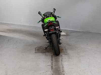 Kawasaki Ninja ZX-25R KRT 2022