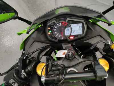 Kawasaki Ninja ZX-25R KRT 2022