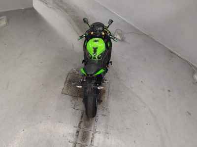 Kawasaki Ninja ZX-25R KRT 2022