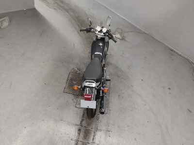 Yamaha SR400 2021