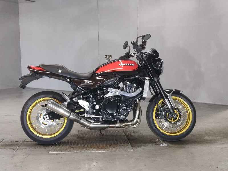 Kawasaki Z900RS 2022
