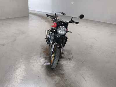 Kawasaki Z900RS 2022