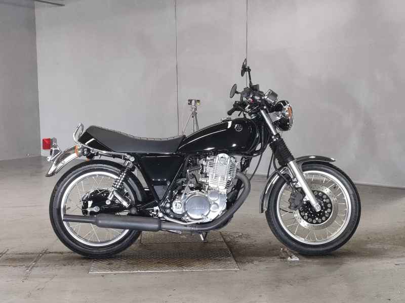 Yamaha SR400 2019