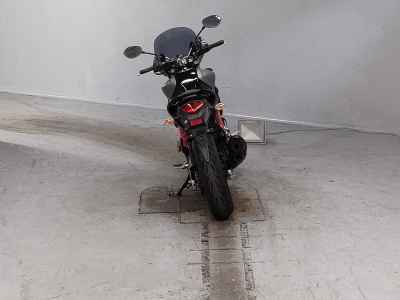 Suzuki Gladius SFV400 2016