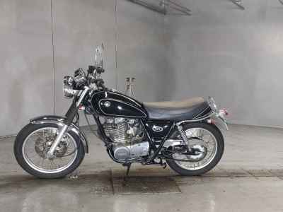 Yamaha SR400 2005