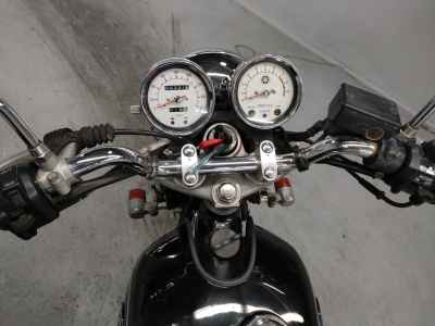 Yamaha SR400 2005