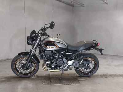 Kawasaki Z650RS 2022