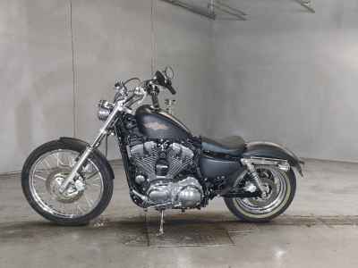 Harley-Davidson Sportster Seventy-Two XL1200V 2013