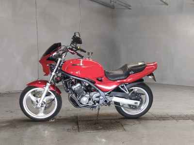 Kawasaki Balius ZR250