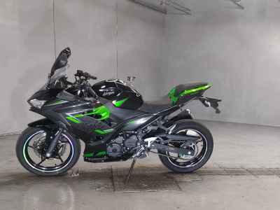 Kawasaki Ninja 400 2023