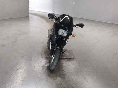 Kawasaki GPZ900R 2001