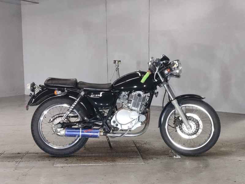 Suzuki ST250