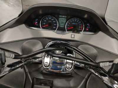 Suzuki Skywave 250S