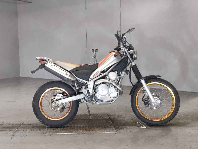 Yamaha Tricker 2010